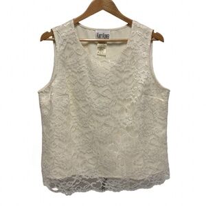Kari’s Korner Ivory Lace Sleeveless Top
